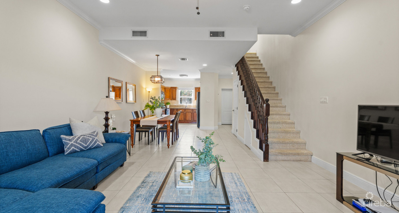 11 Snug Harbour Villas  Lovely 2-bed/ 2-bath Unit In Well-located Community