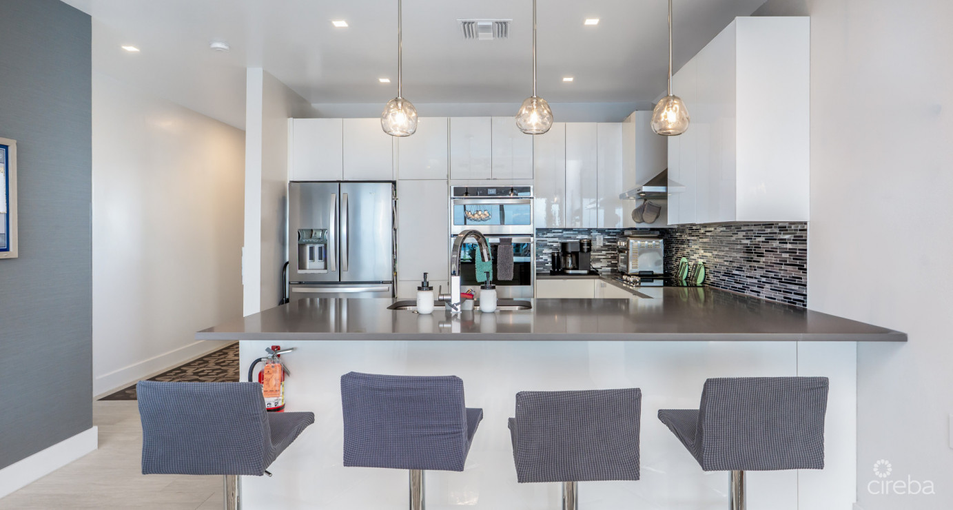 Lighthouse Point #304 Top Floor Corner