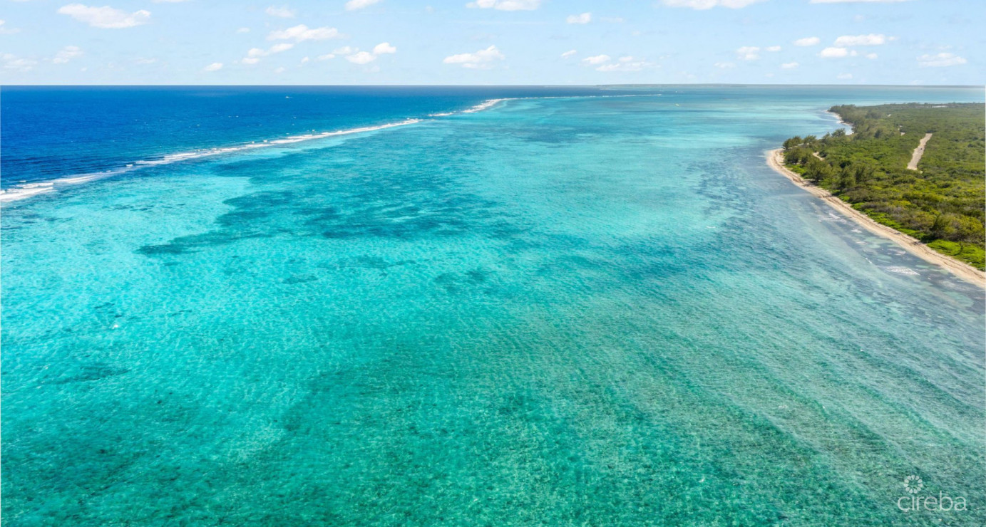 Beachfront #22 Villas Pappagallo