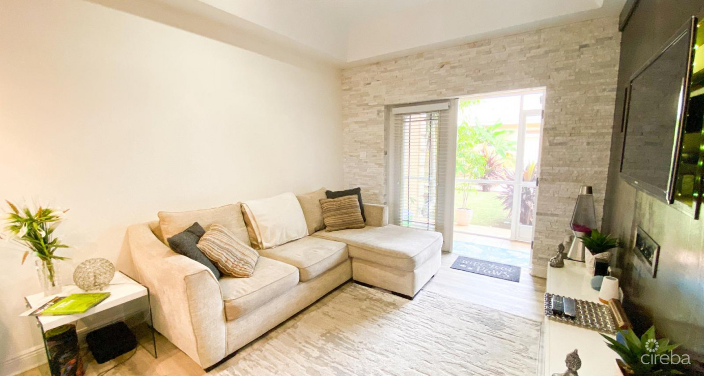 Omega Bay Gardens 1 Bed + Den