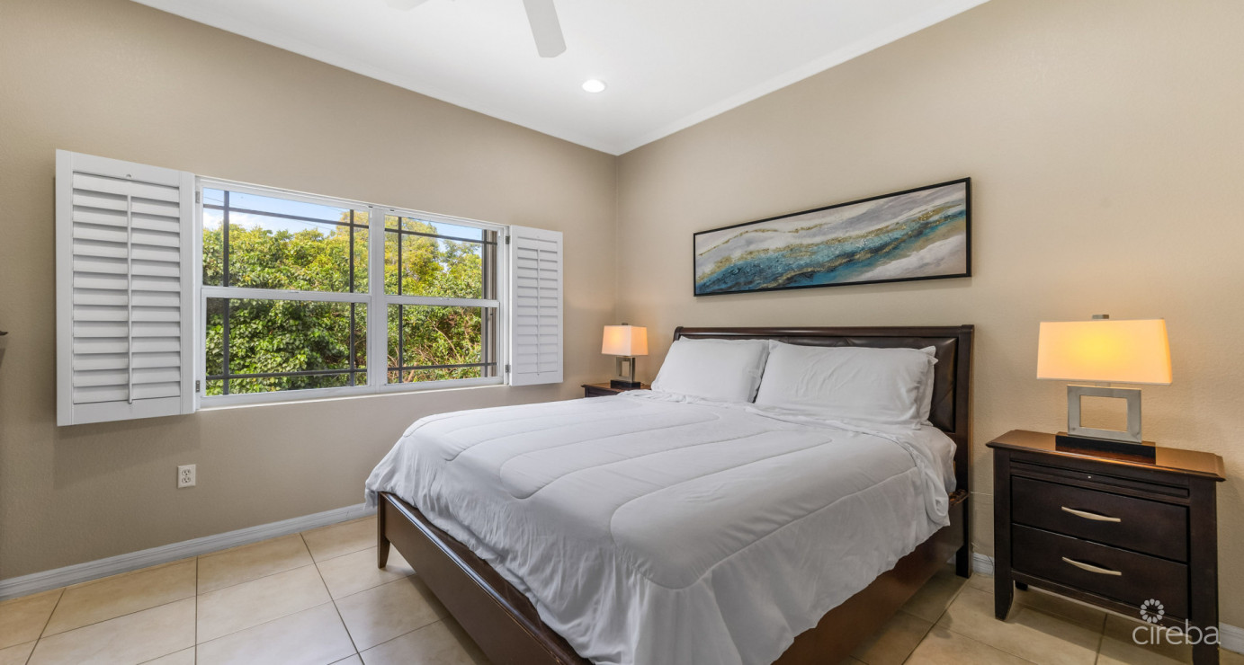 Three Bedroom At Secret Garden  South Sound