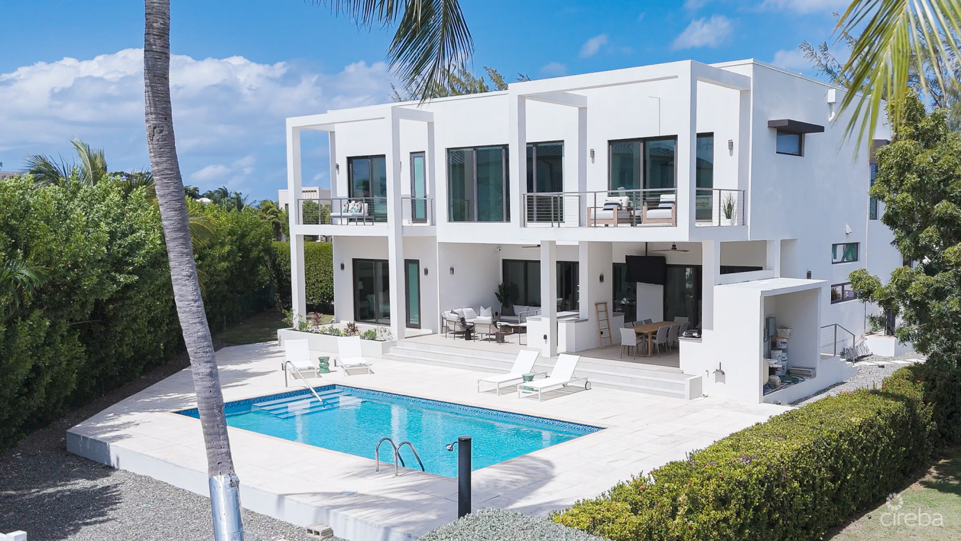 Crystal Harbour Canal Front Home