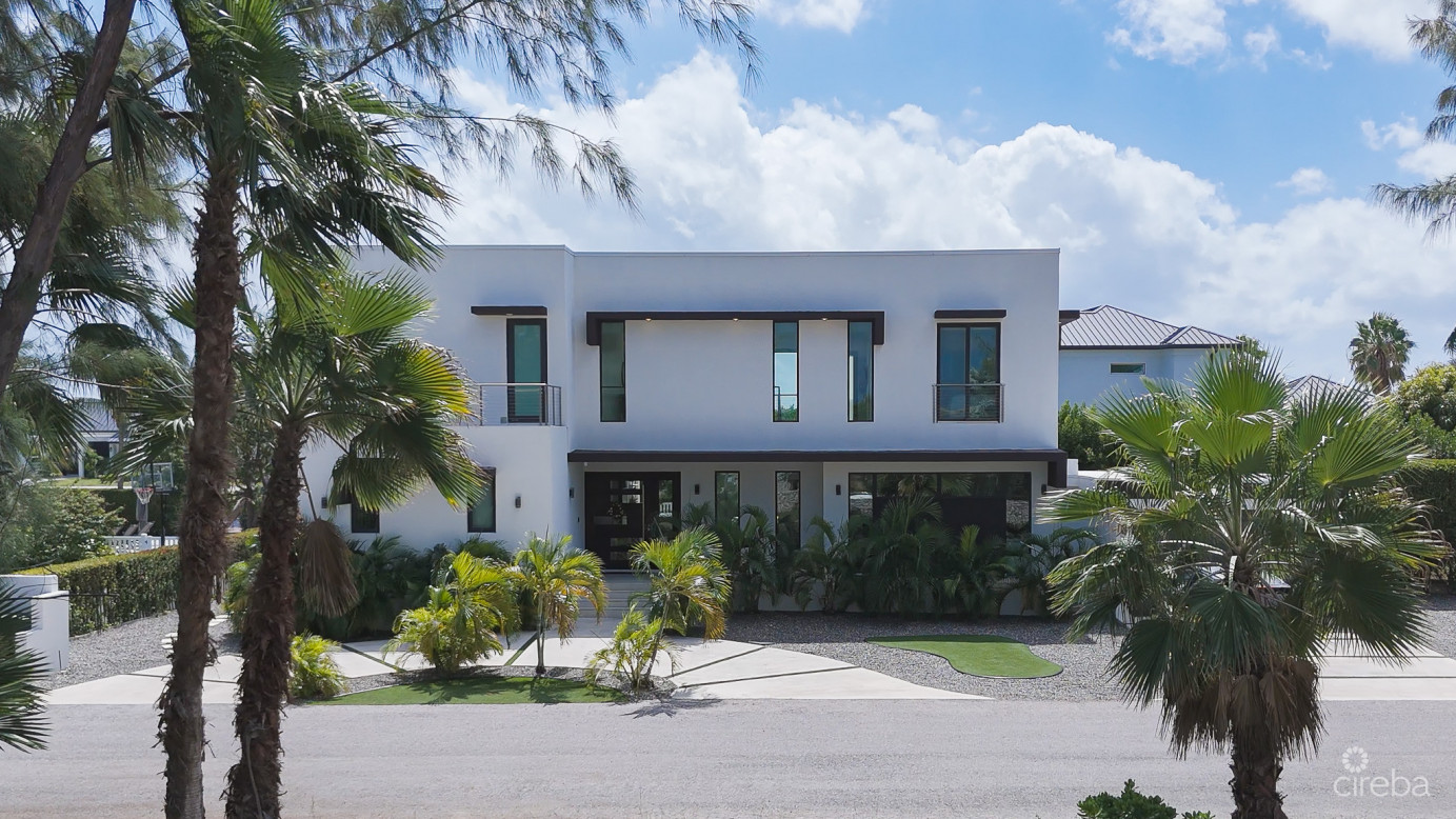 Crystal Harbour Canal Front Home