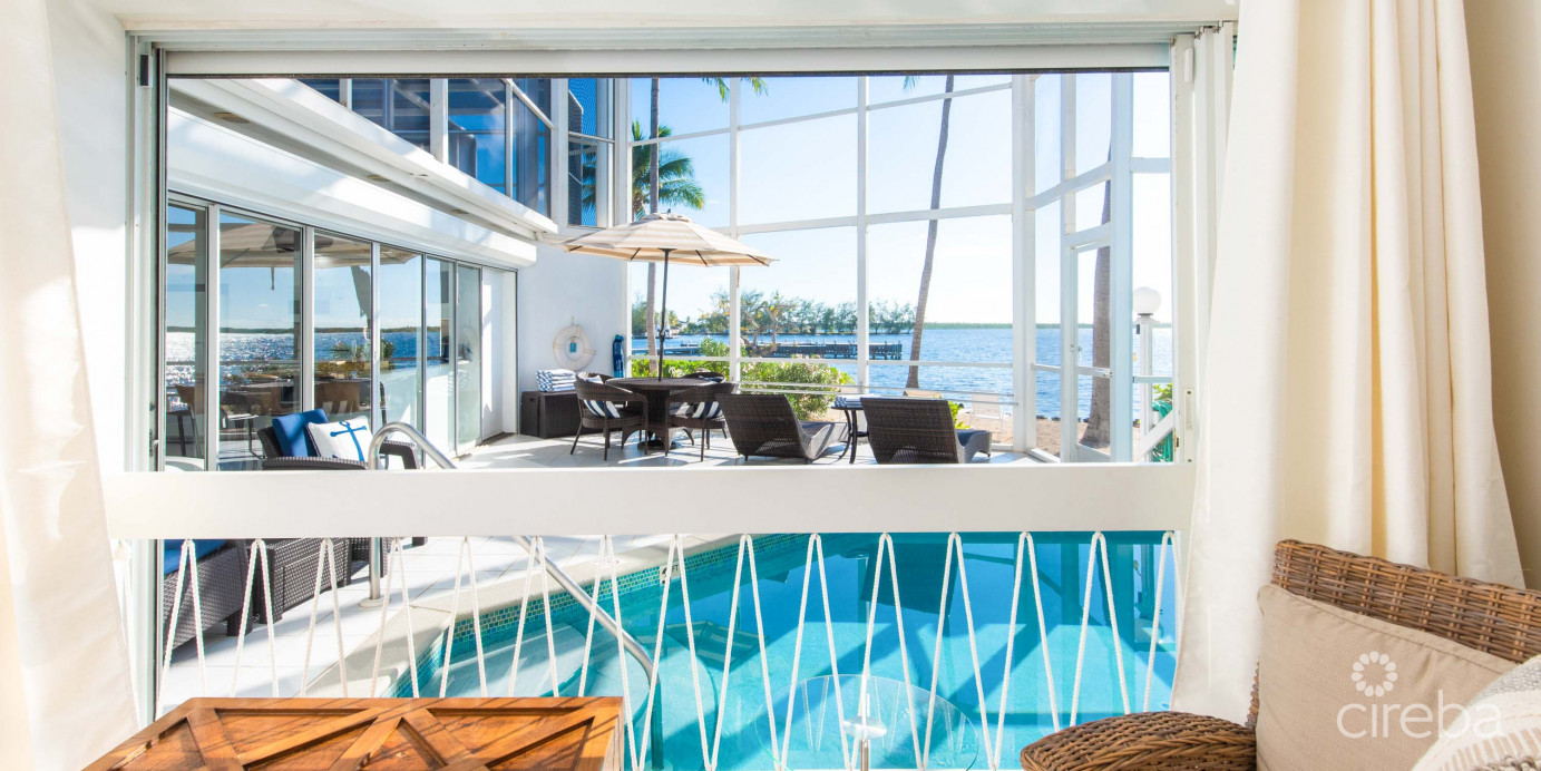 Pools Of The Kai - Beachfront Oasis In Rum Point