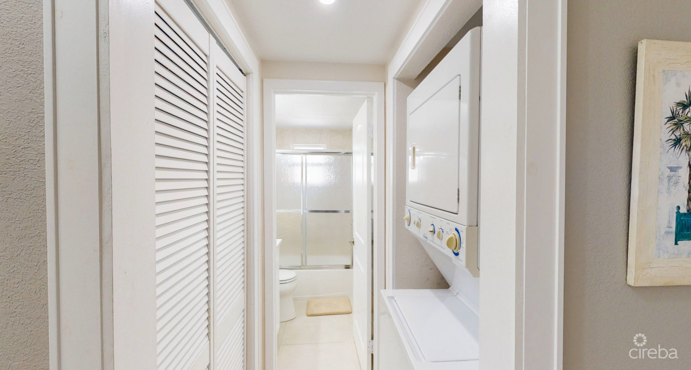 Bonnie's Arch 2 Bed Oceanview Condo