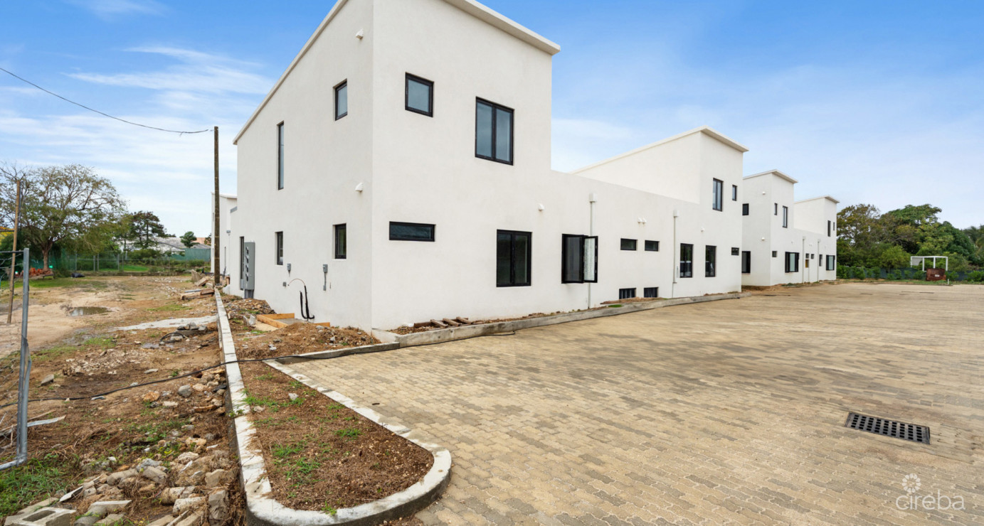 Sky Lofts #b2 (brand New West Bay 1 Bed)