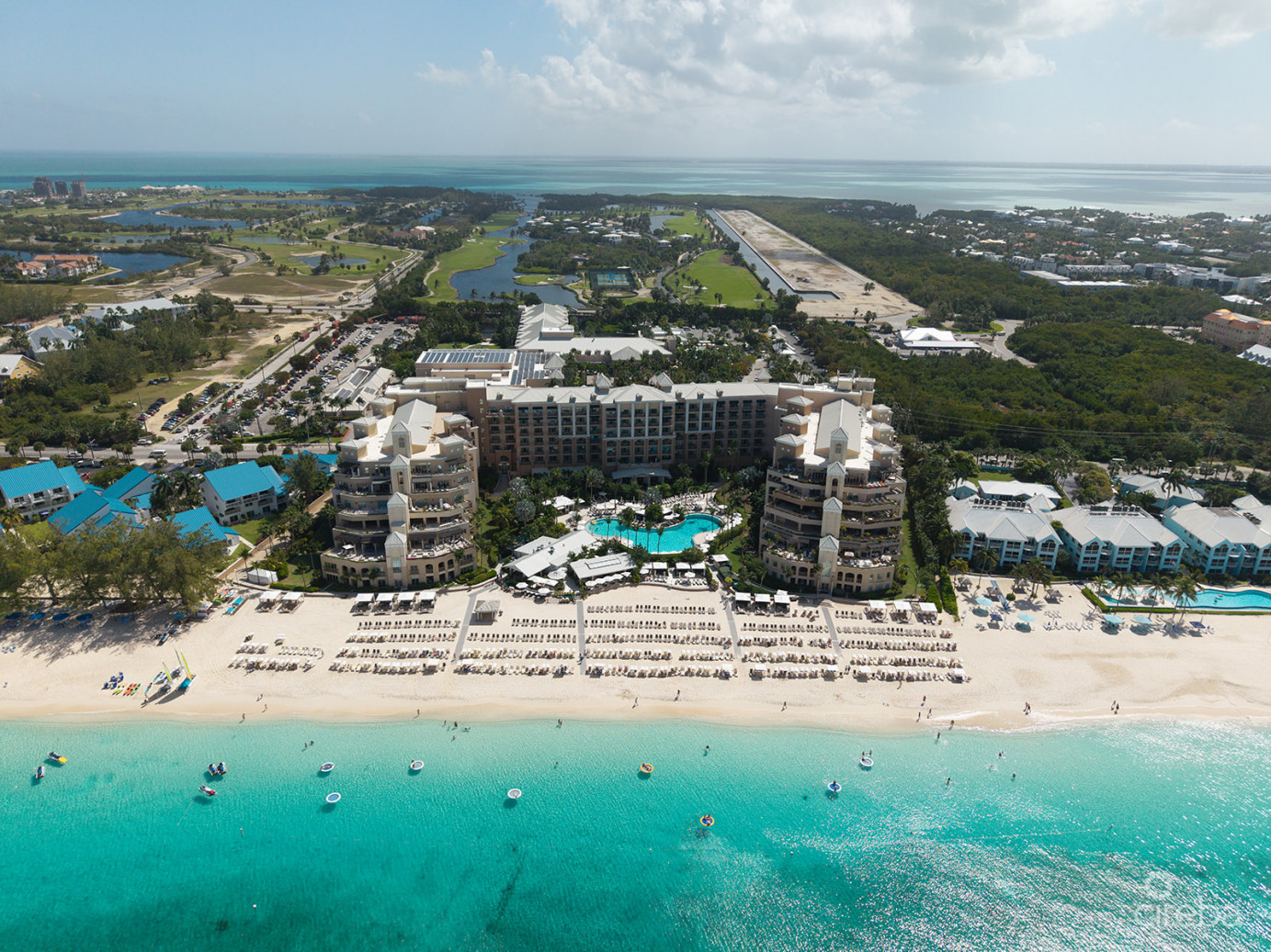 Ritz Carlton Residence 408