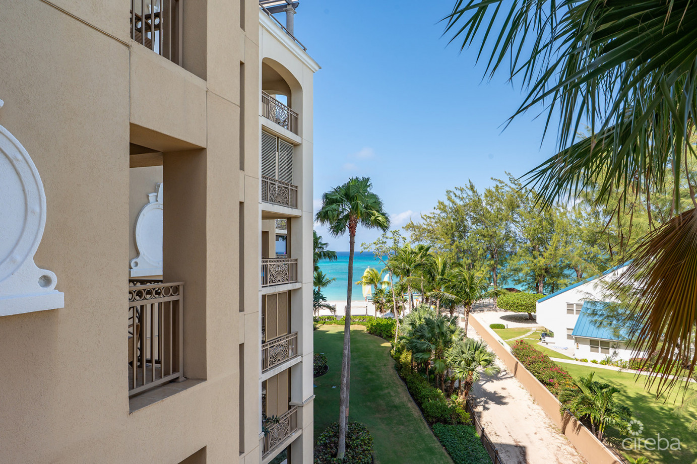 Ritz Carlton Residence 408