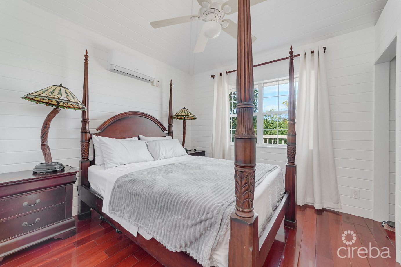 Reduced! #1 Canal Home Uncle Bob Lane