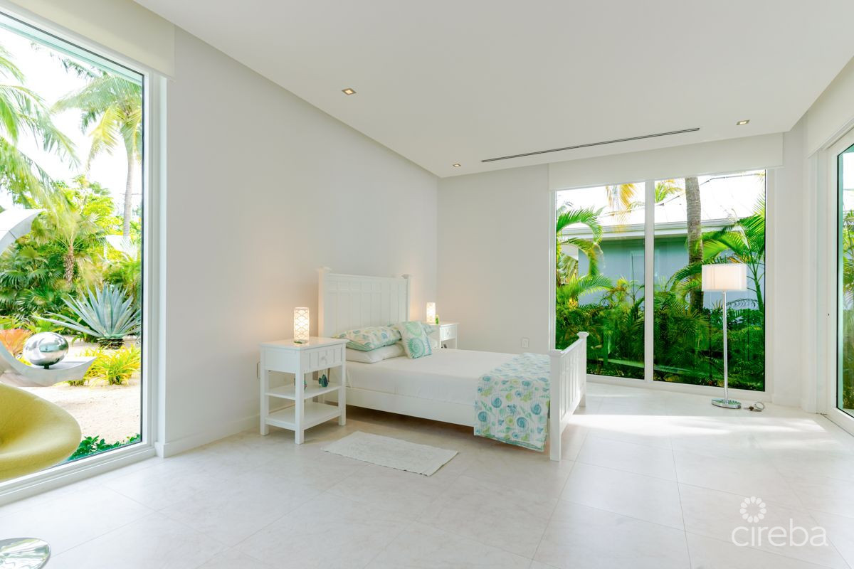 Kool Kai, Cayman Kai