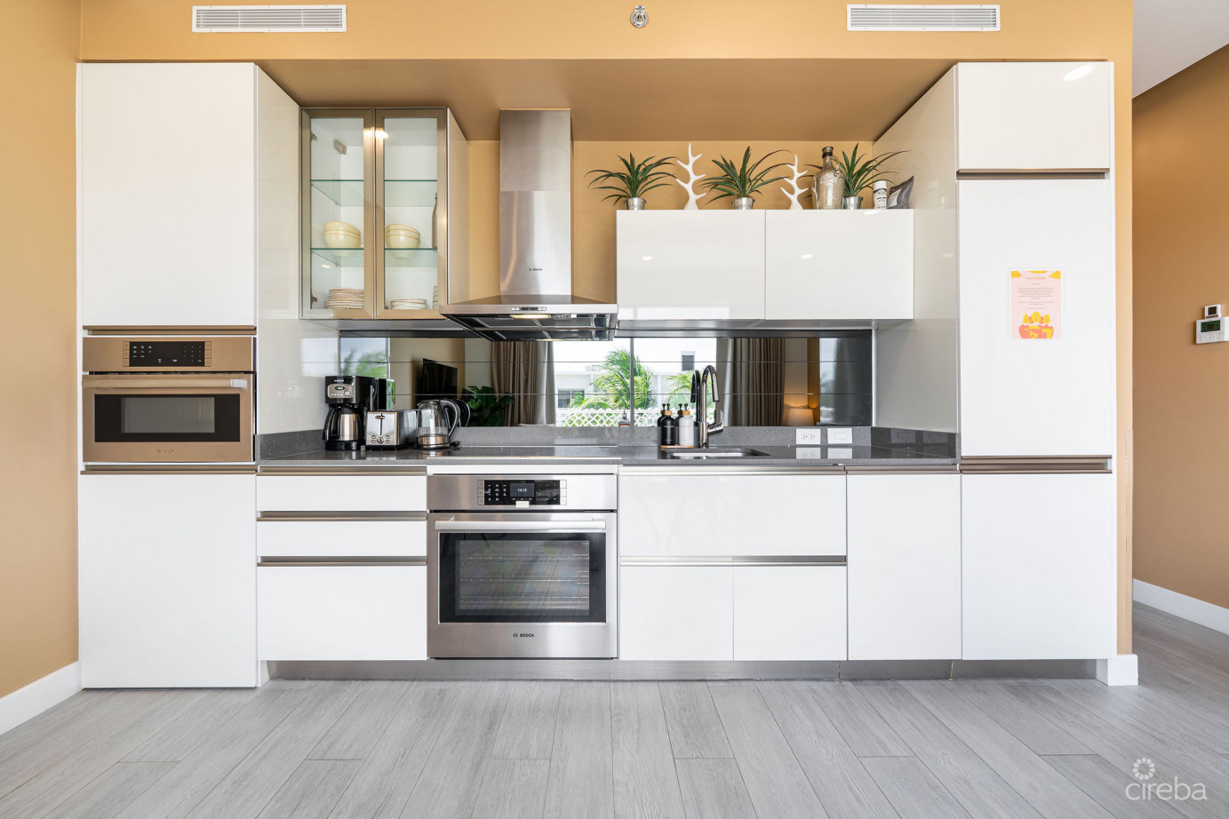 Prime 1-bed Condo At The Grove  Steps To Smb & Resort-style Living