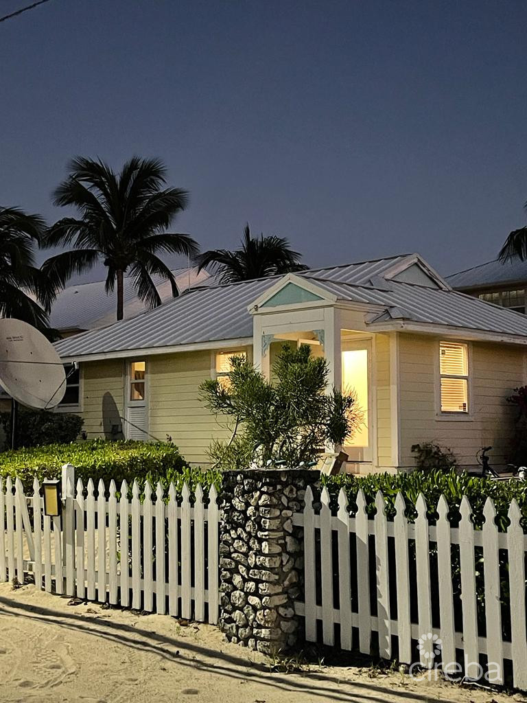 Conch Club Cottage-little Cayman