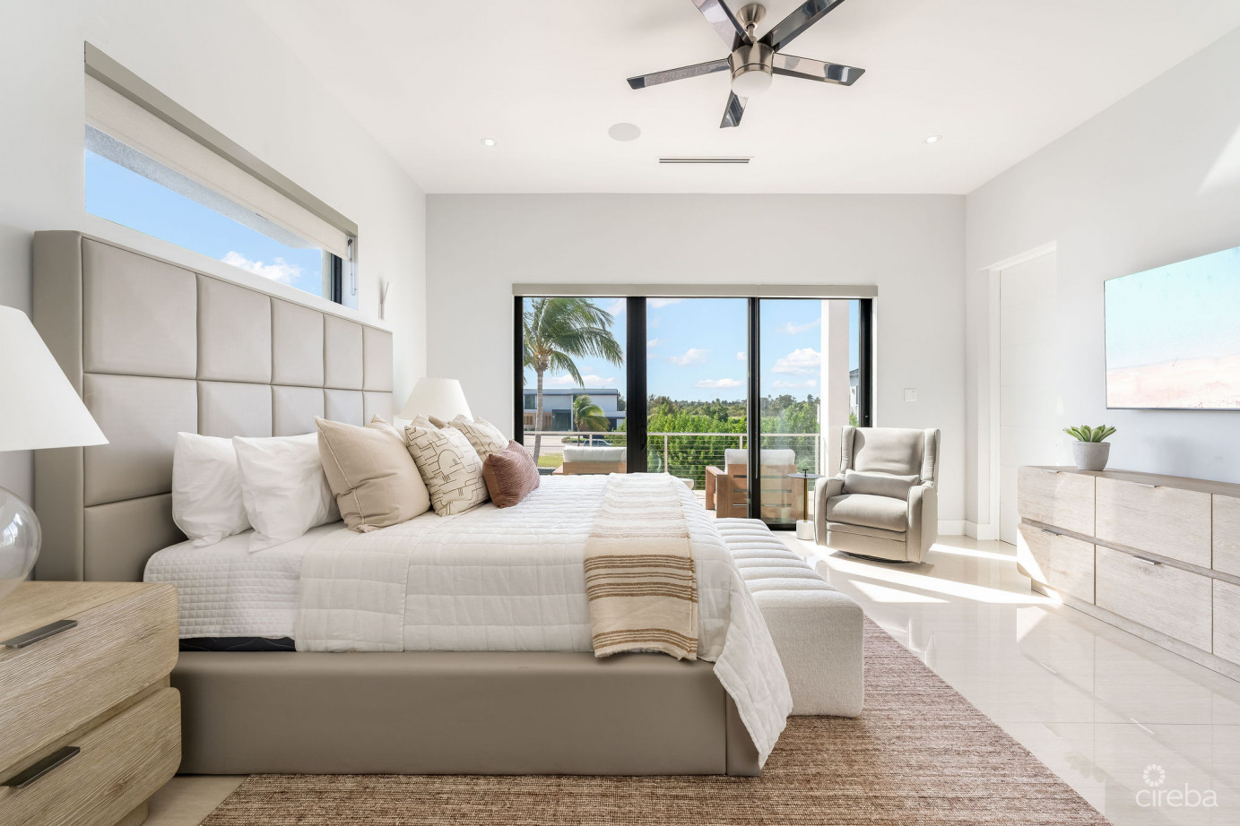 Daum Quay 12, Crystal Harbour Canal Front Home