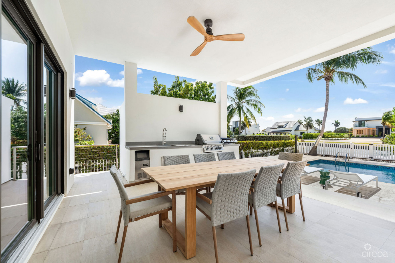 Daum Quay 12, Crystal Harbour Canal Front Home