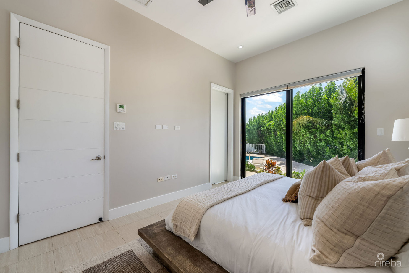 Daum Quay 12, Crystal Harbour Canal Front Home