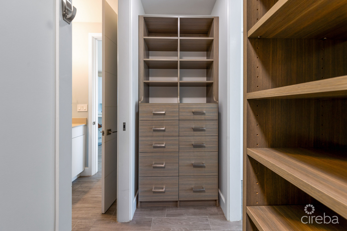 Cypress Pointe North 207, Crystal Harbour One Bed Condo