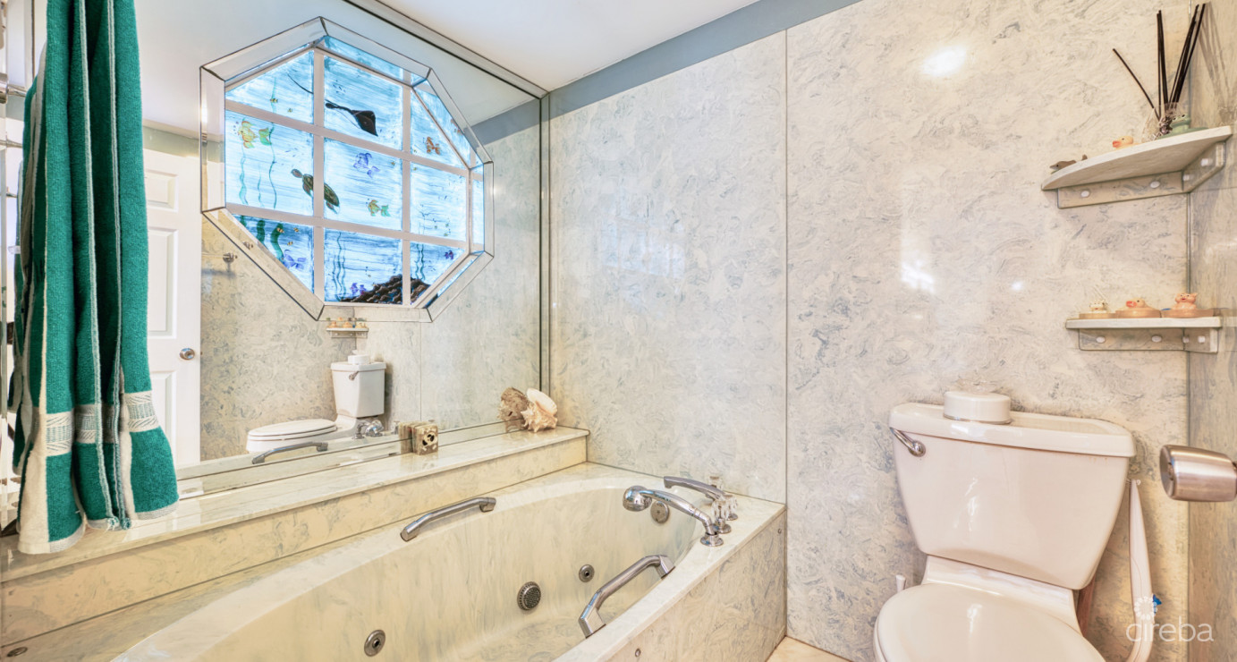 Britannia #903  Seven Mile Corridor - Unique 2 Bed Investment With Rental Income Guaranteed