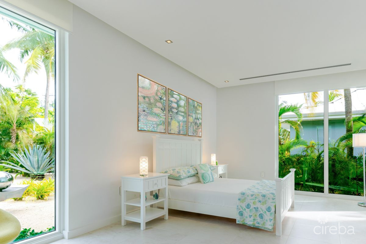 Kool Kai, Cayman Kai