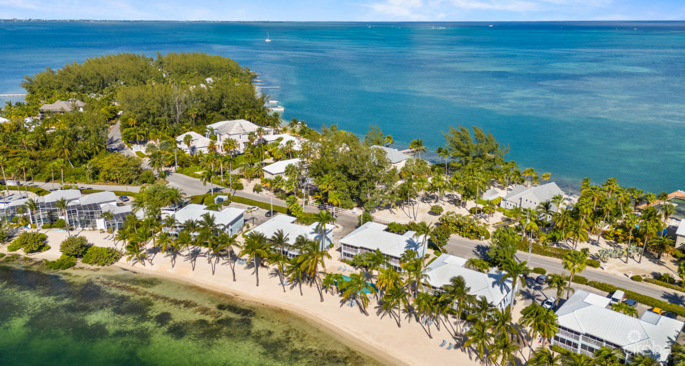 Kaibo Ph 1 #9c (beachfront Gf 2 Bed, 2 Bath)