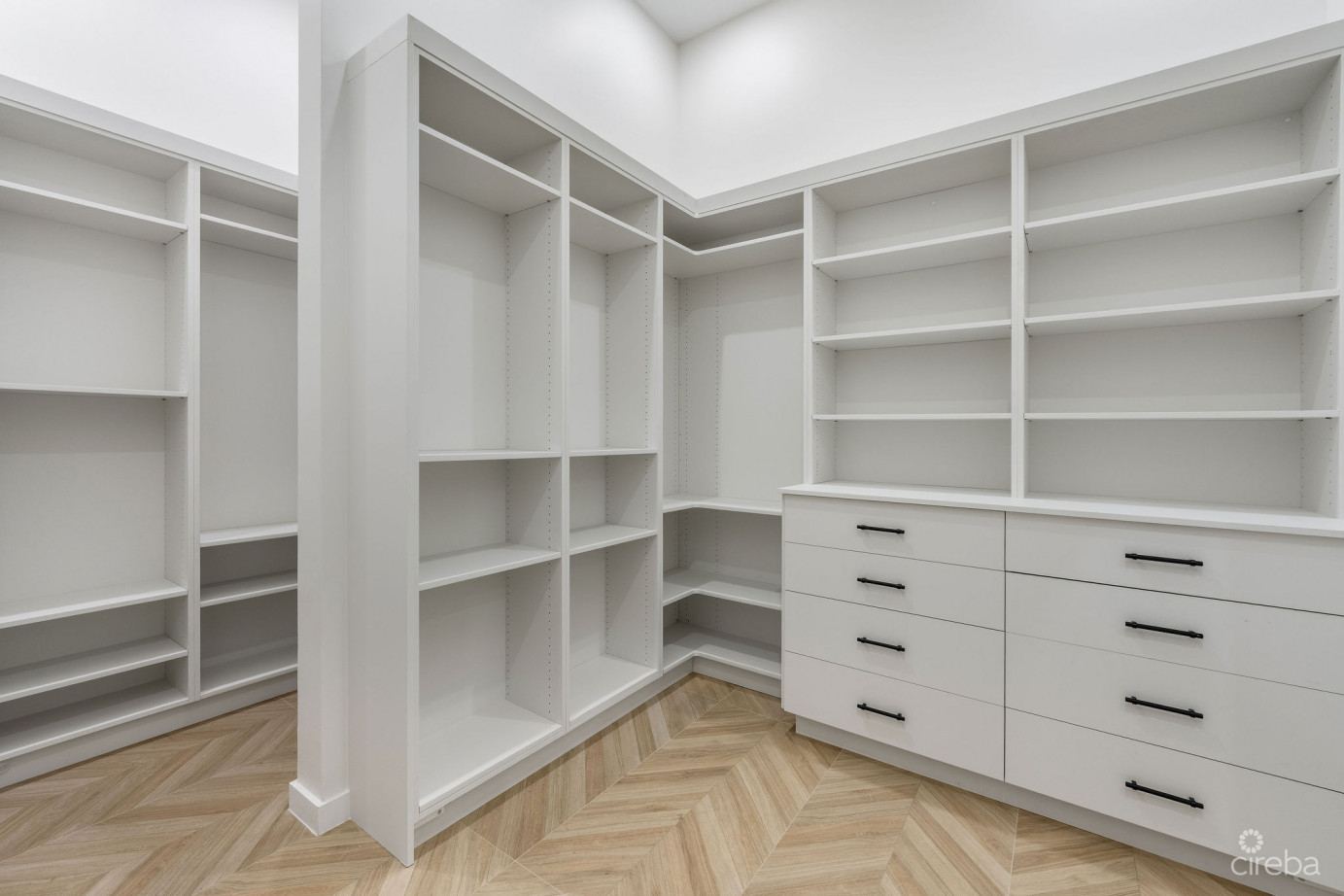 Bel Air Dr, South Sound - Custom New Build