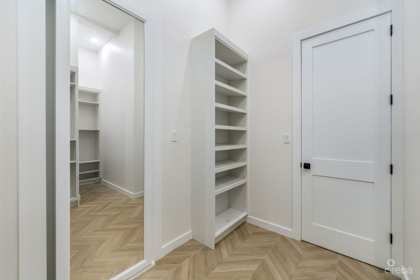 Bel Air Dr, South Sound - Custom New Build