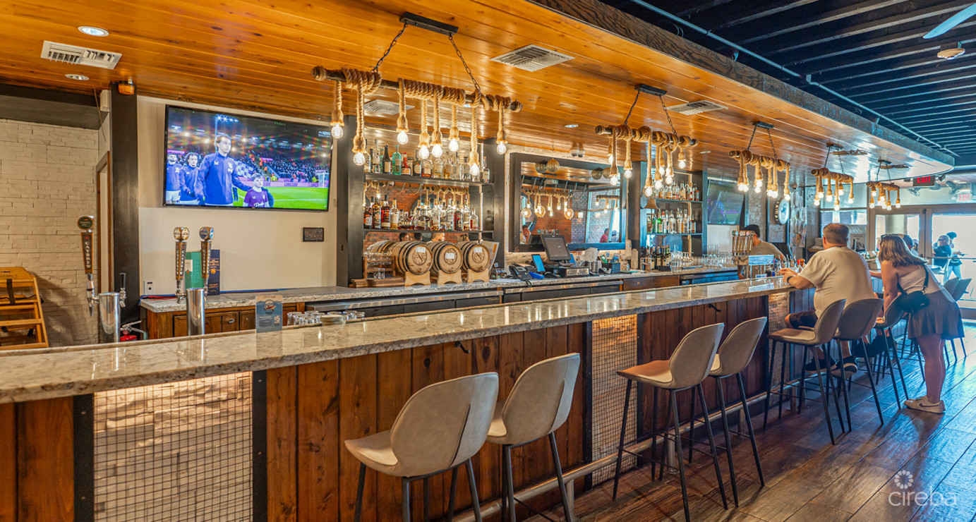 George Town Seafront Restaurant The Boathouse And White Whale Bar