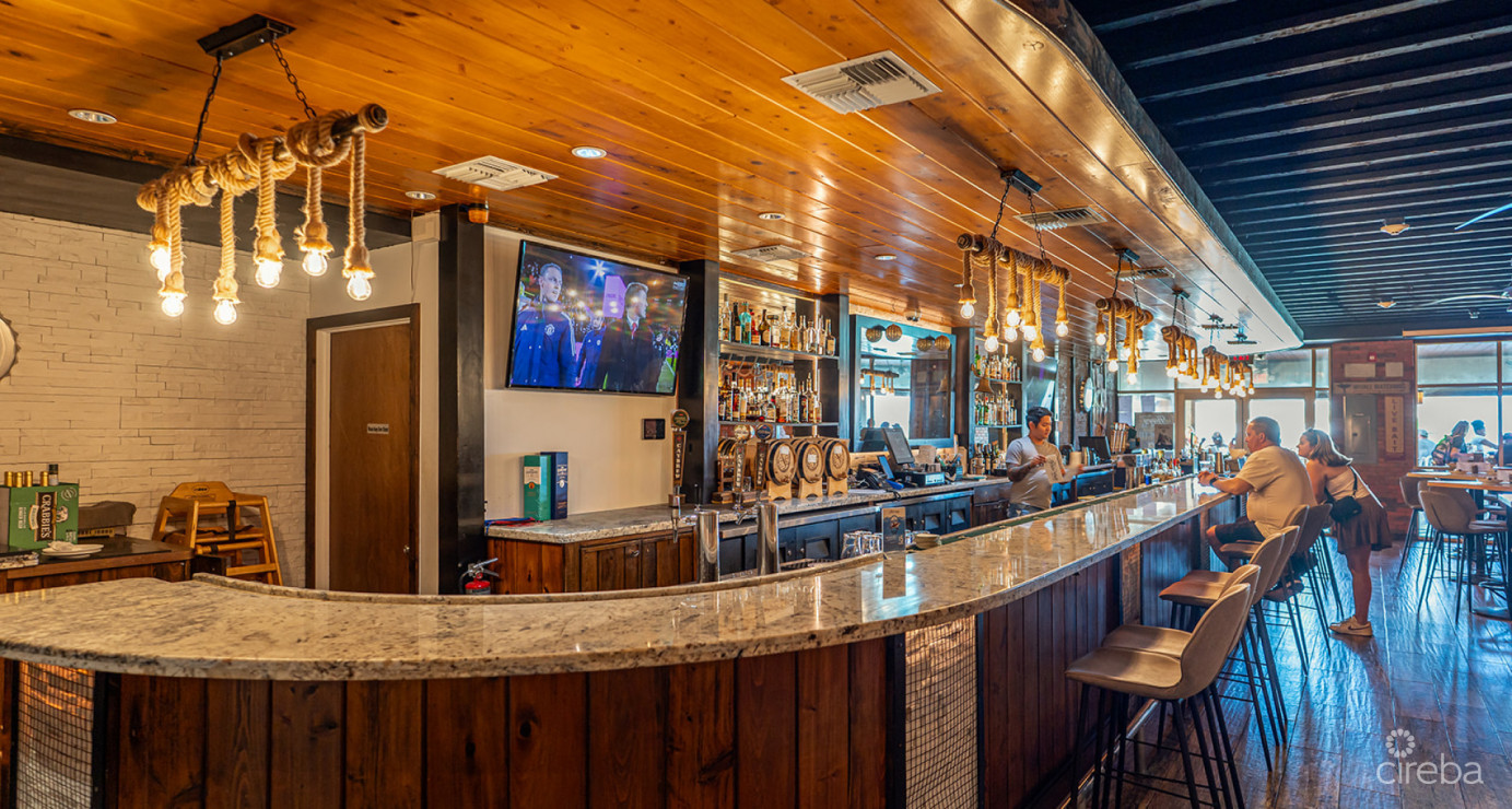 George Town Seafront Restaurant The Boathouse And White Whale Bar