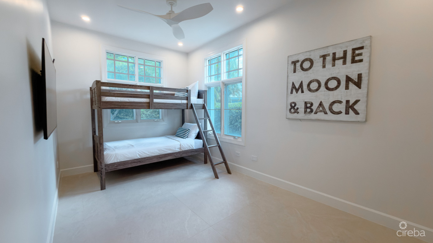 Britannia Kings Court 3 Bed With Dock