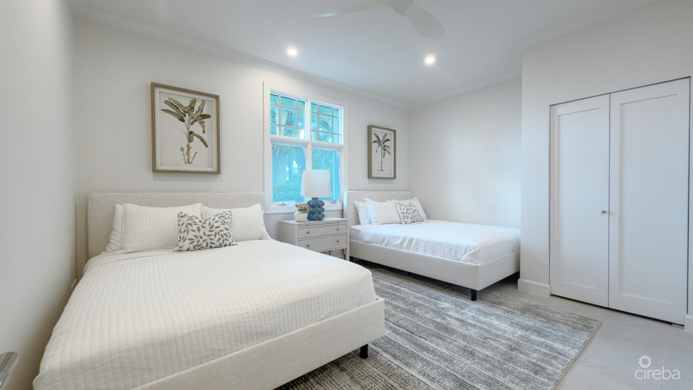 Britannia Kings Court 3 Bed With Dock