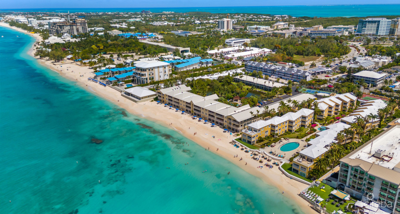 Regal Beach Club  523