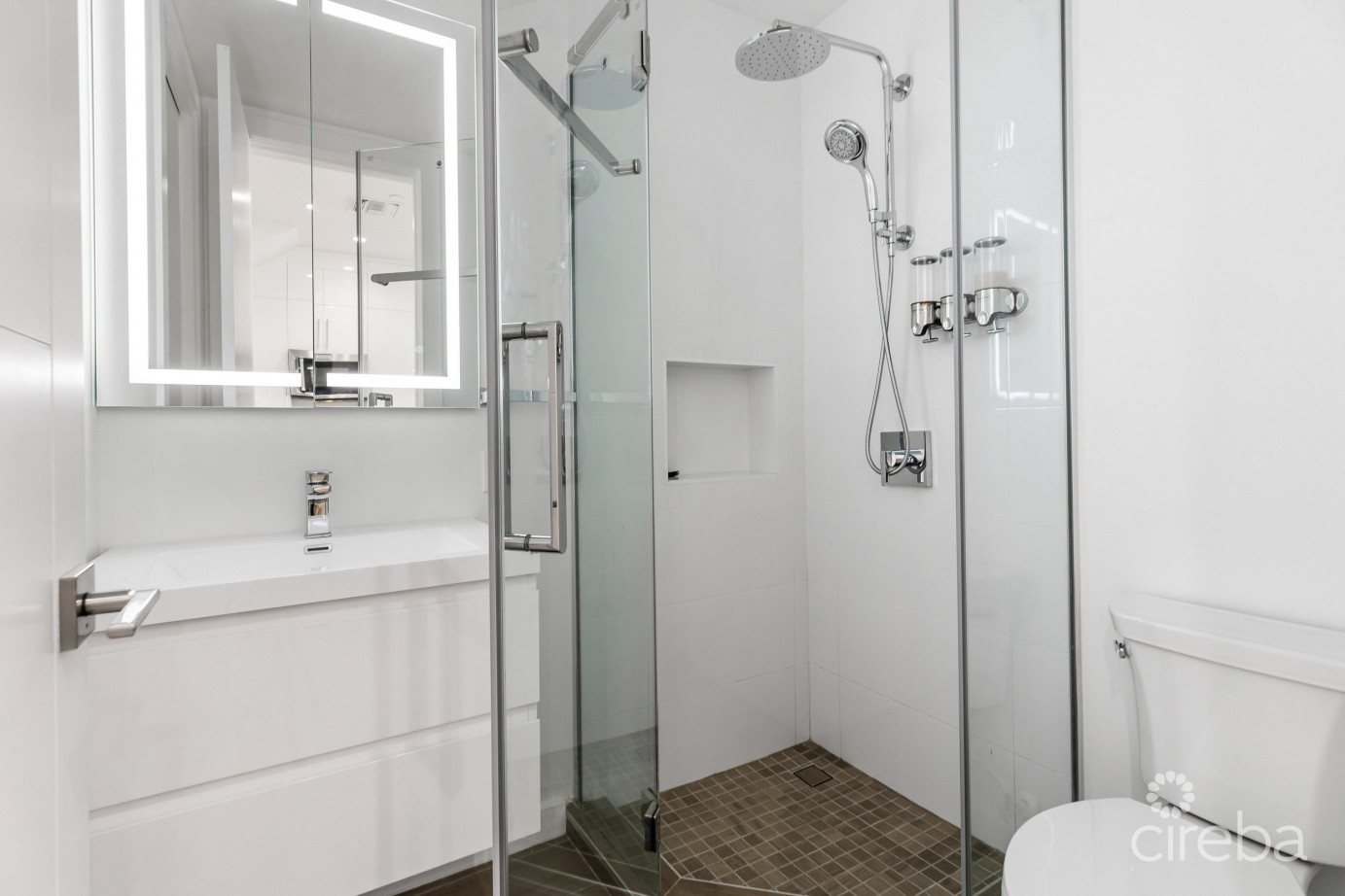 Allure 10, Waterfront Condo