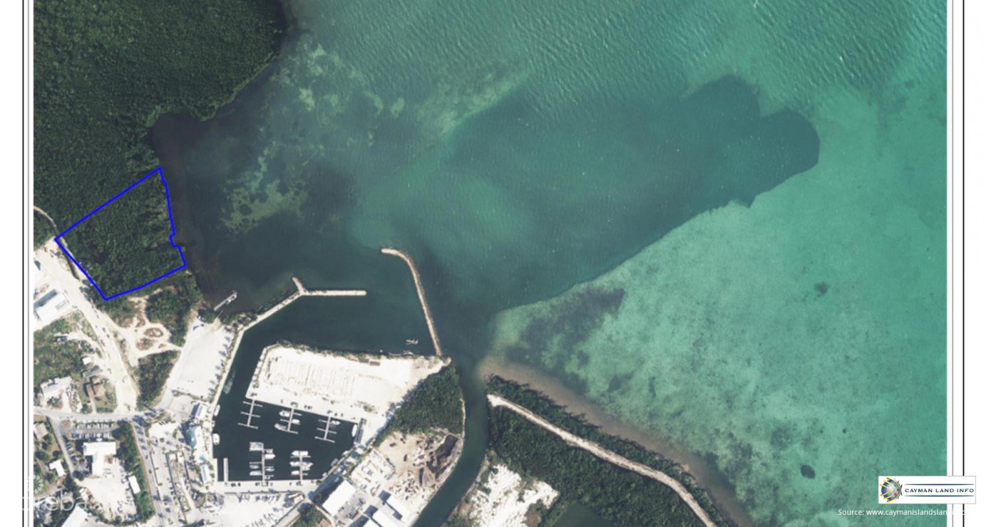 Marine Commercial Park Lot 5