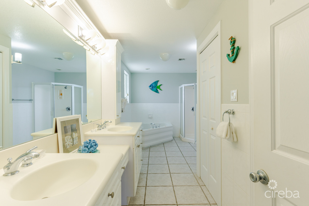 On The Bay Unit 208, North Side