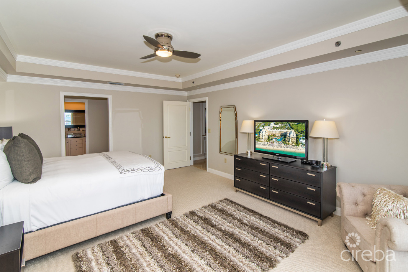 Ritz-carlton Private Residence #608 North Tower