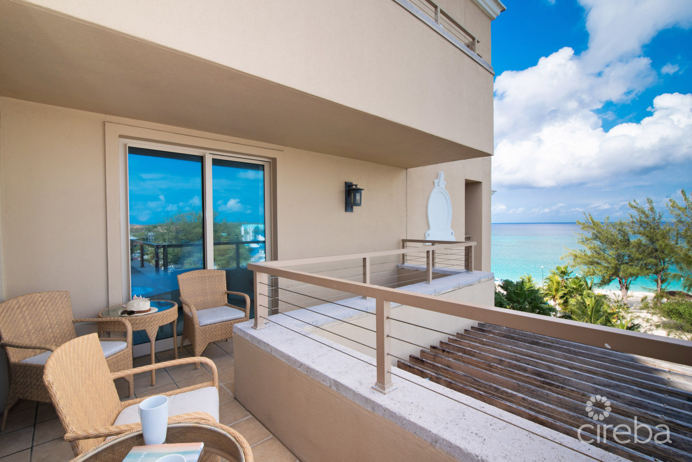 Ritz-carlton Private Residence #608 North Tower