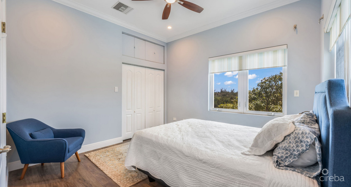 The Point At Paradise Cove #14