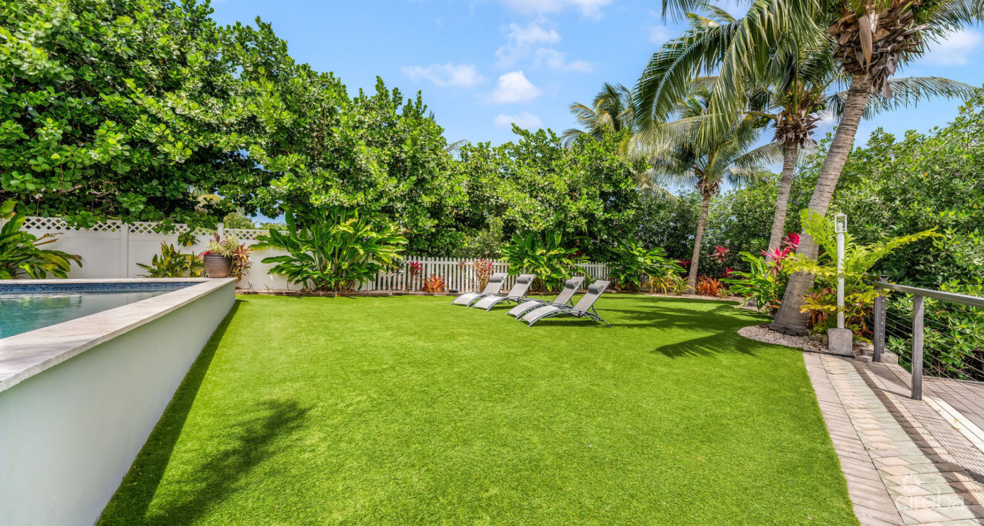 The Point At Paradise Cove #14