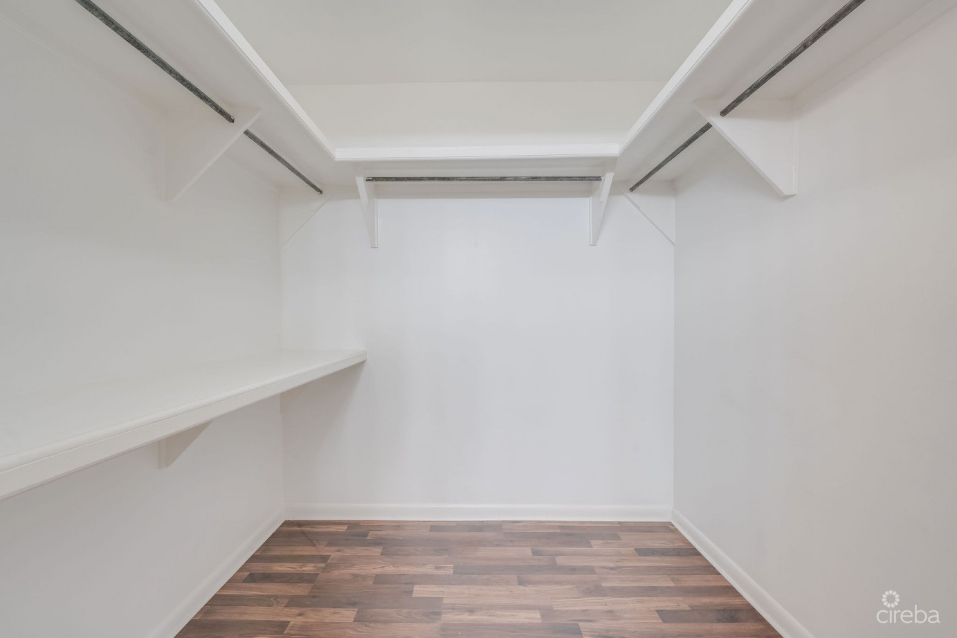 Sunrise Pool View End Unit Ground Floor