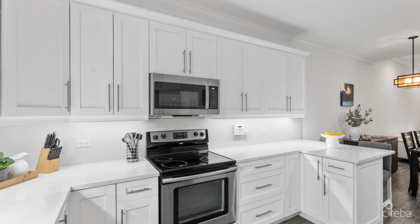 7 Snug Harbour Villas  Updated 2-bed, 2.5-bath In A Prime Seven Mile Beach Corridor Community