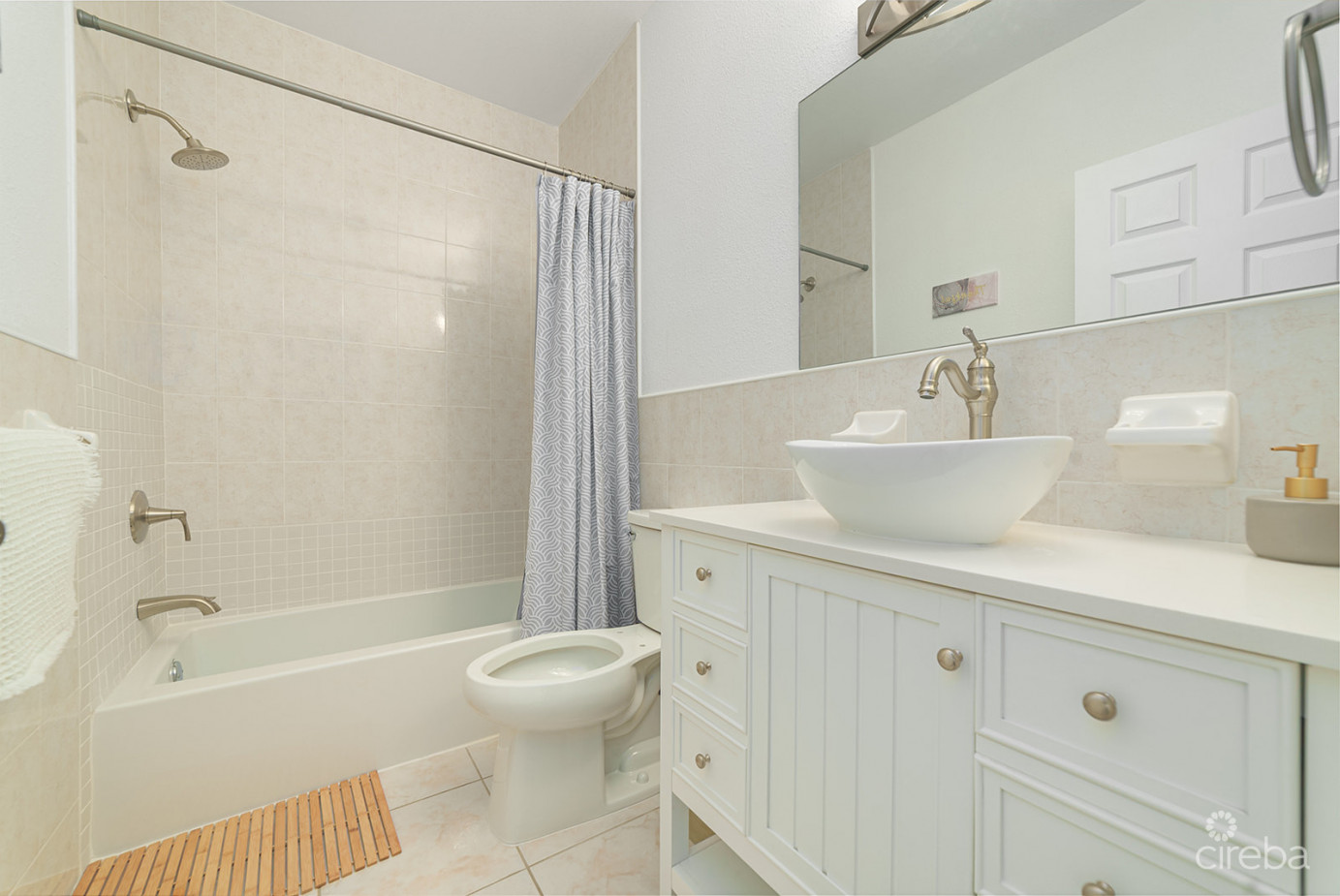 Fully Remodeled 3 Bedroom Townhome In Park Trace