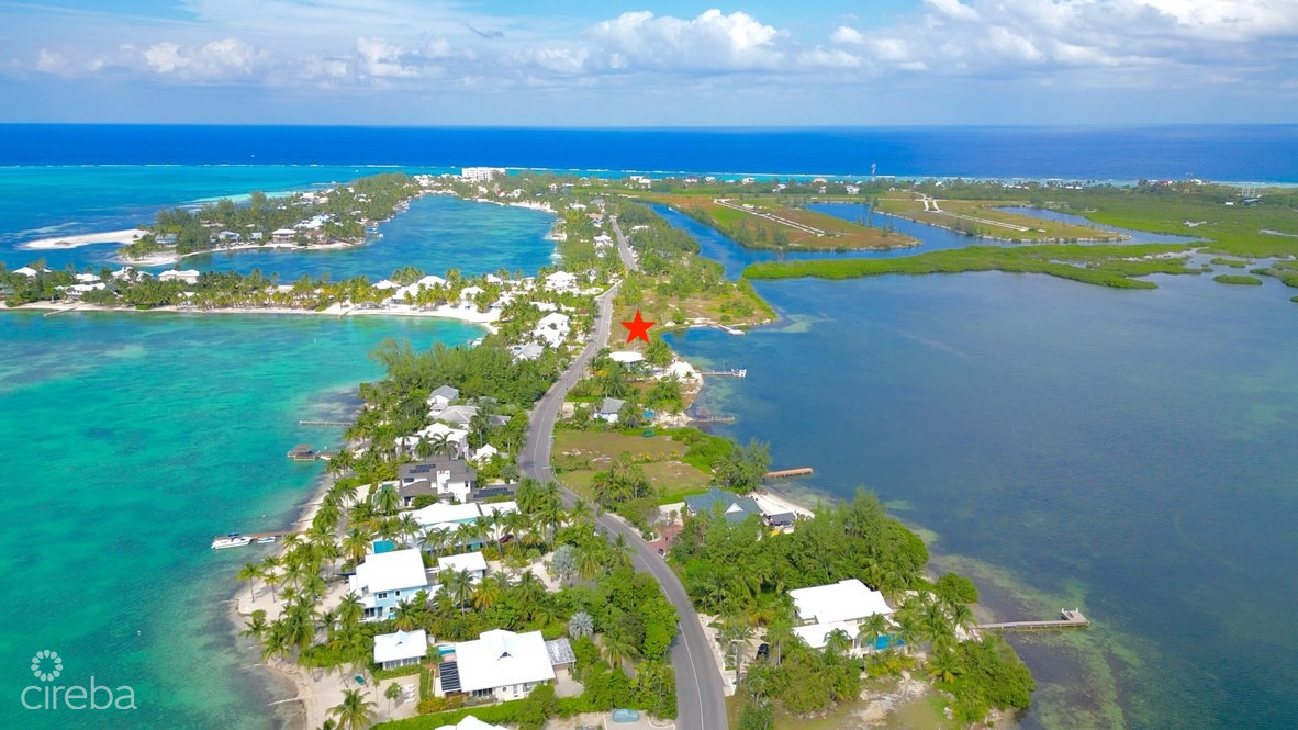200ft Beachfront Oasis Water Cay Road, Little Sound  Perfect For Boating & Dock