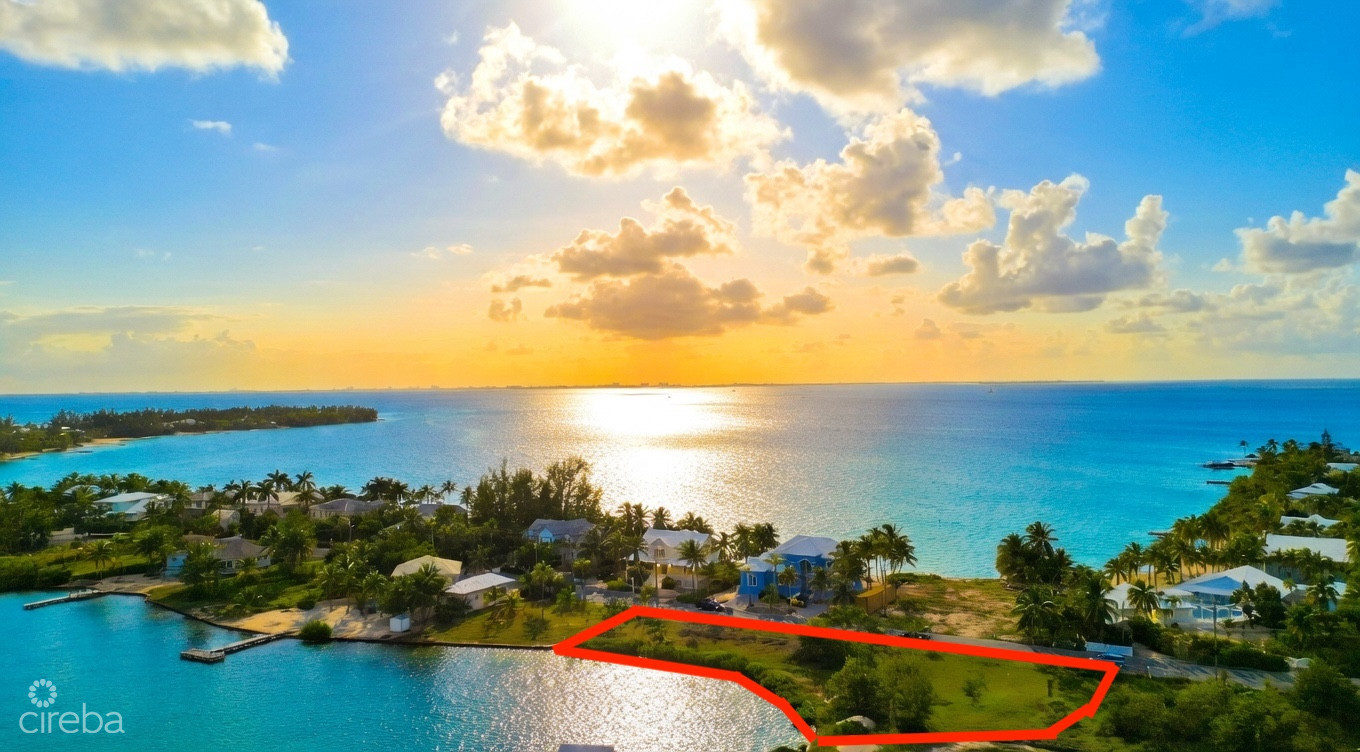 200ft Beachfront Oasis Water Cay Road, Little Sound  Perfect For Boating & Dock