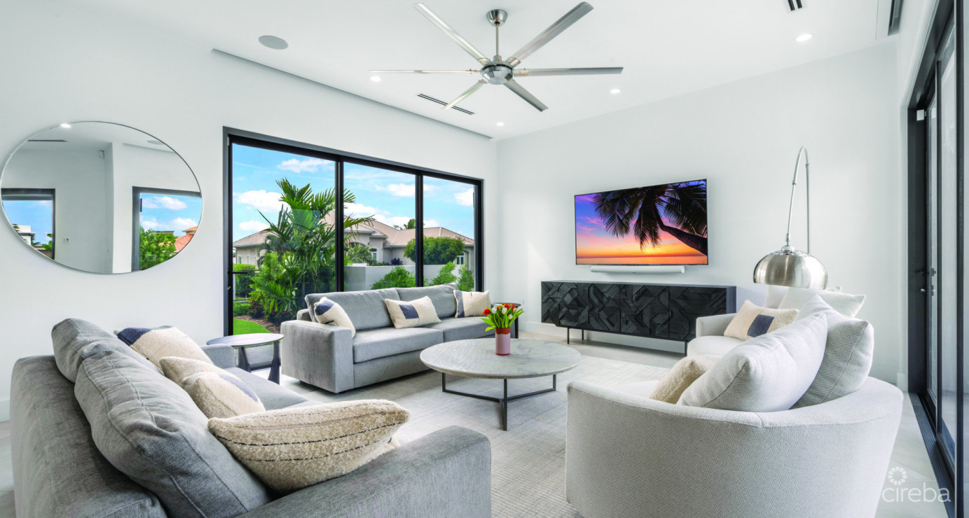 18 Baccarat Quay, Crystal Harbour