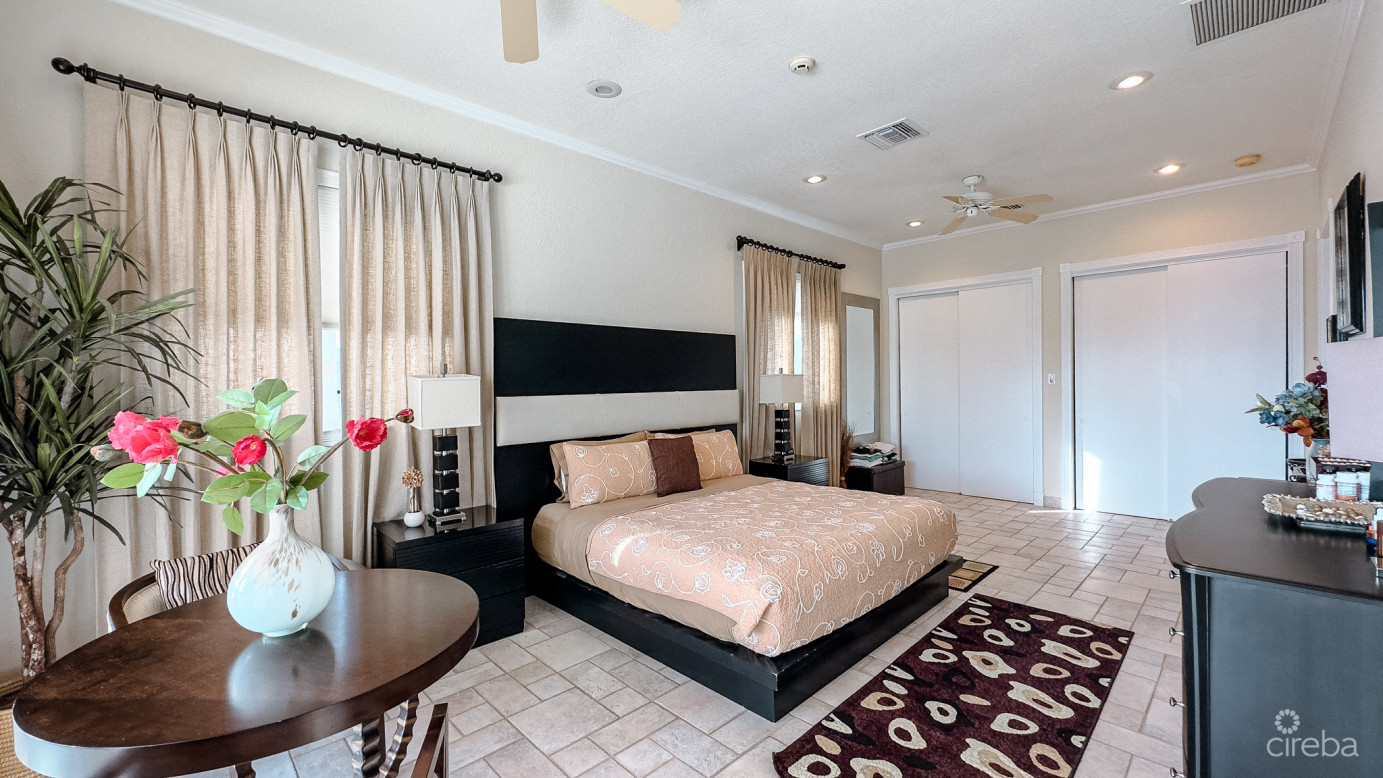 Yacht Club Canal Front Home