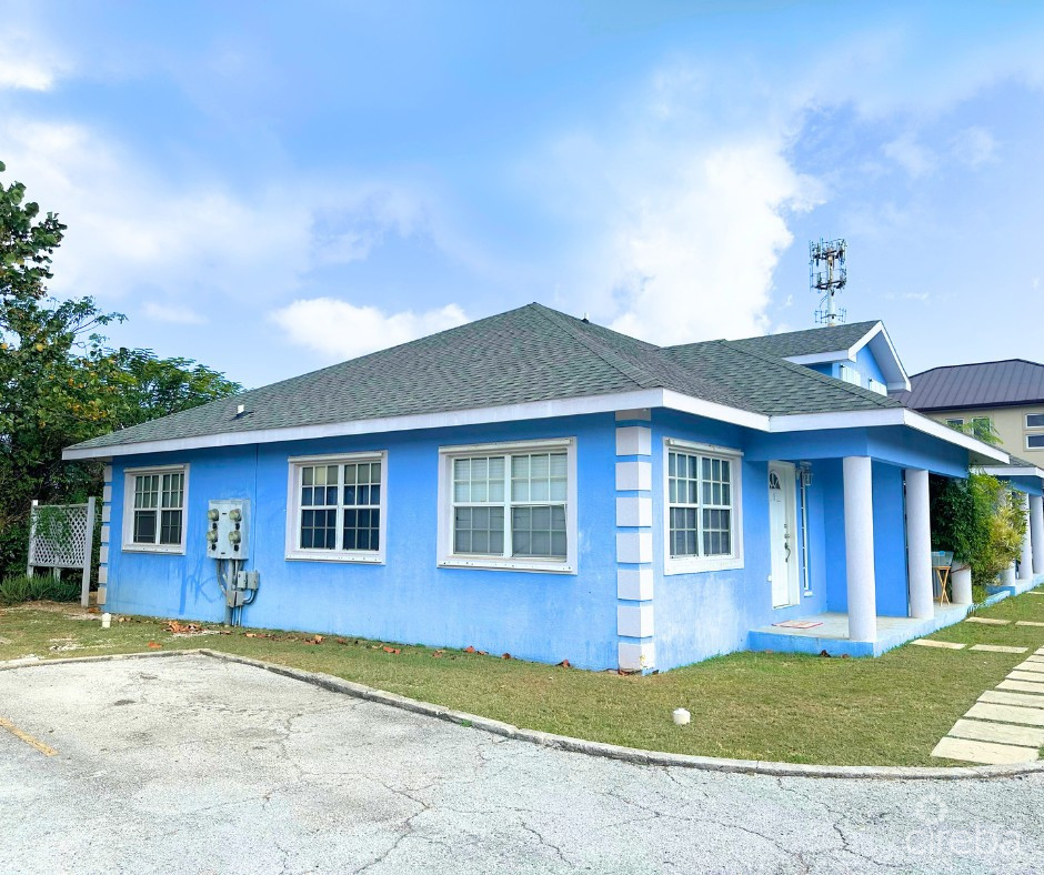 Pleasant View 2beds - Corner Home West Bay