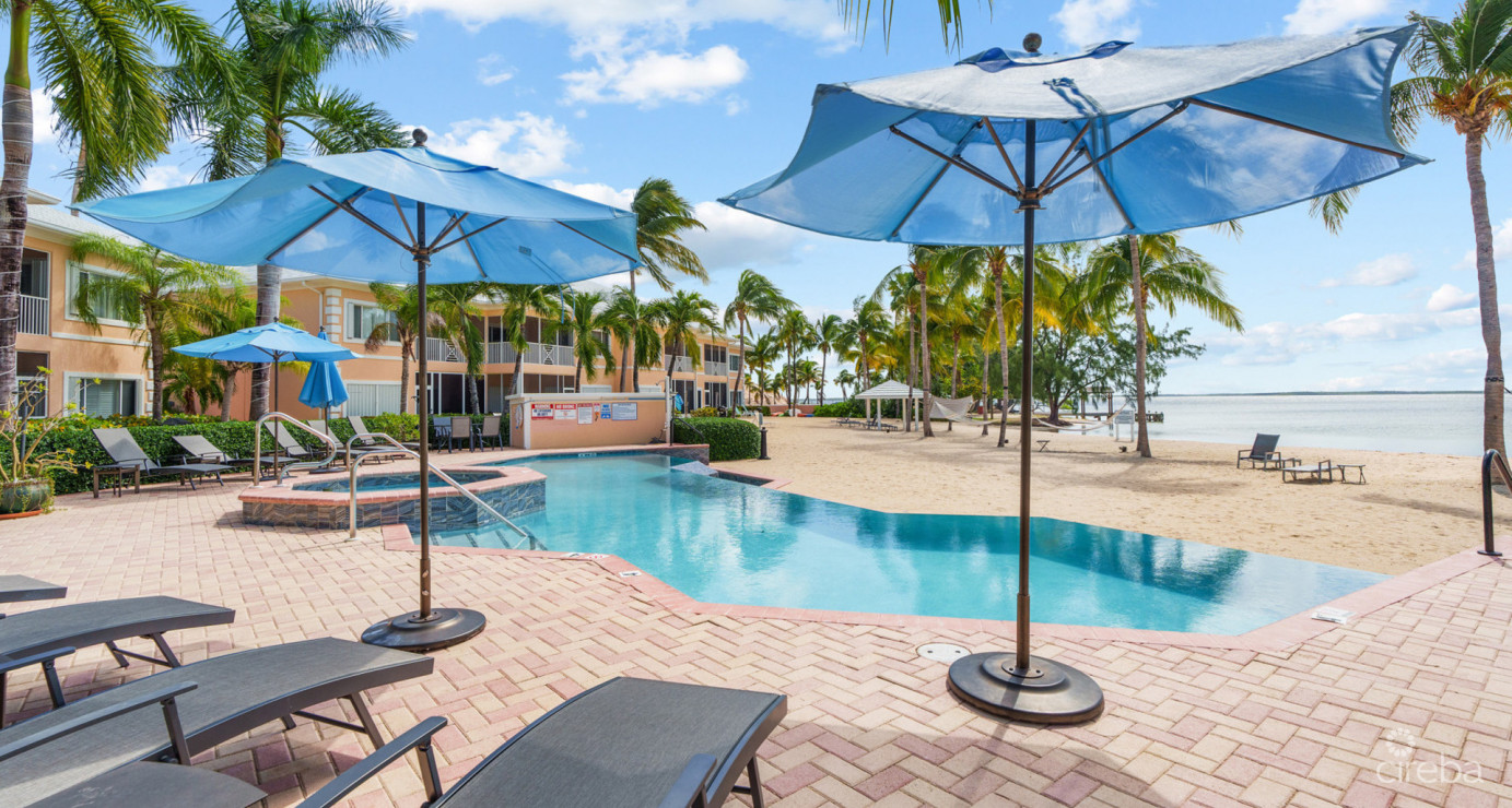 Kaibo Ph 2 #15 (beachfront Gf Just Renovated 2 Bed, 2.5 Bath W/ Storage Unit) Owner Financing Avail