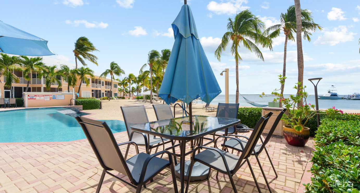 Kaibo Ph 2 #15 (beachfront Gf Just Renovated 2 Bed, 2.5 Bath W/ Storage Unit) Owner Financing Avail