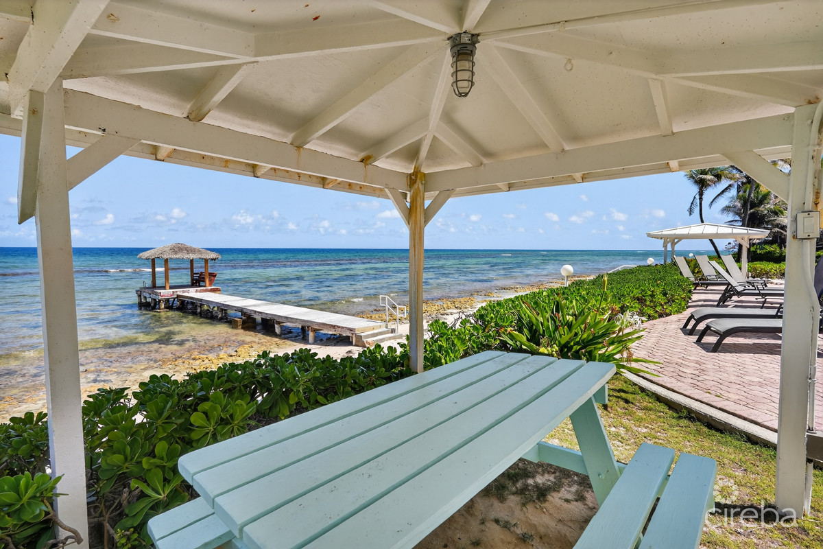 Northern Lights Beachfront