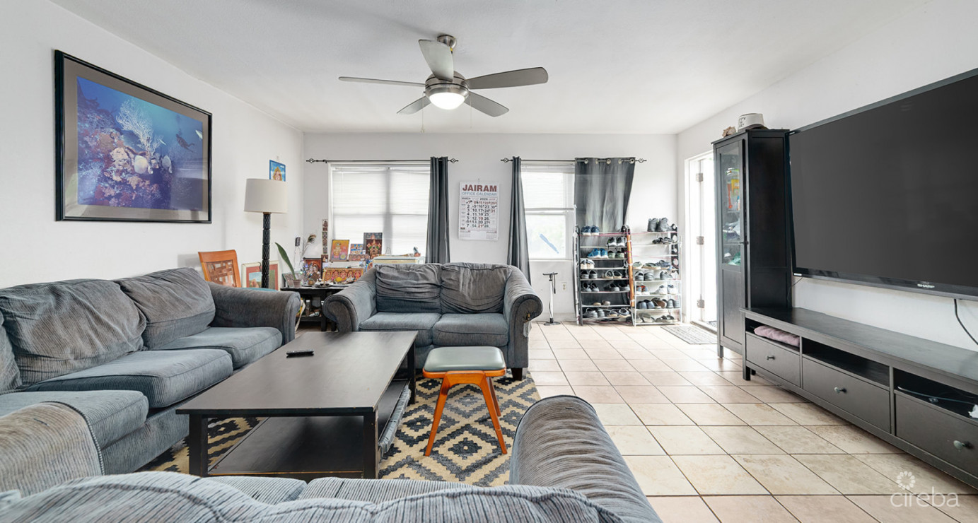 Great Opportunity With Renovation Potential - 3 Bedroom Triumph Village