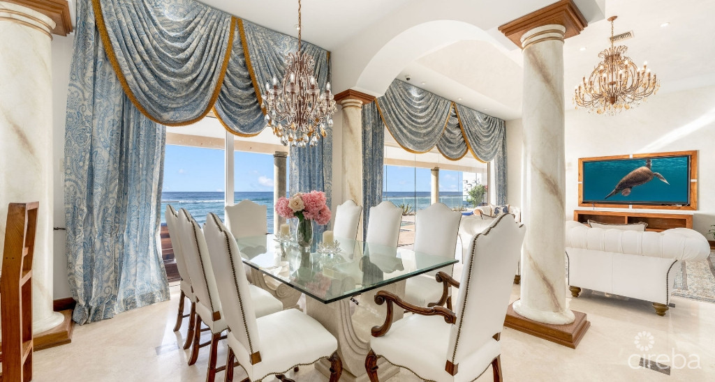 Villa D'este - Stunning Seafront Home